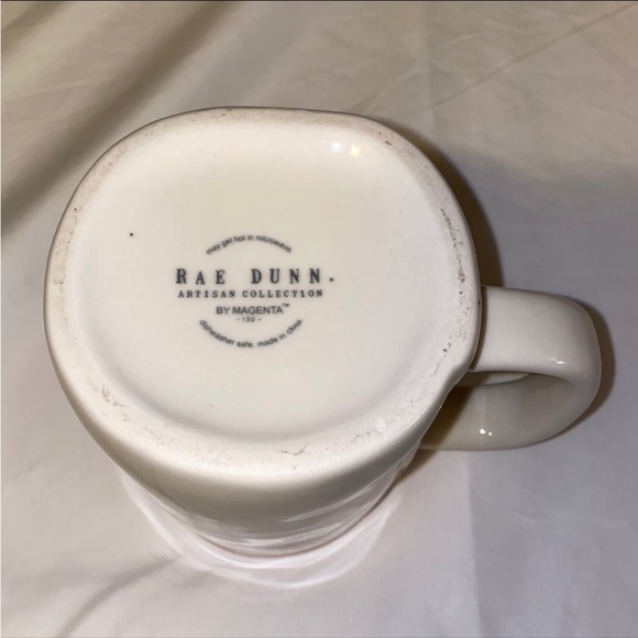 Rae Dunn # 1 MOM Coffee Mug Cup - Ceramic - Picture 4 of 5